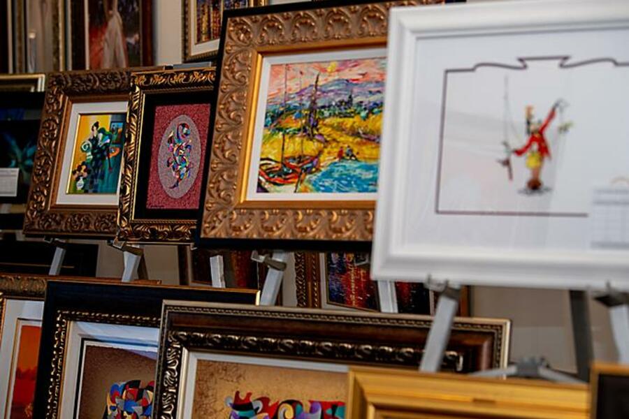 RCI Art gallery.jpeg